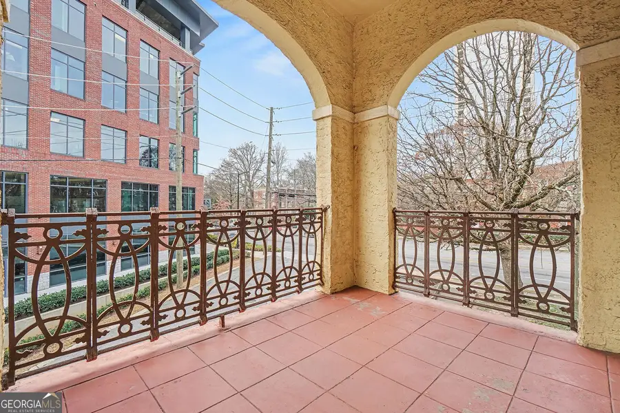 2855 Peachtree Road Ne #201, Atlanta, GA 30305 - Image #3