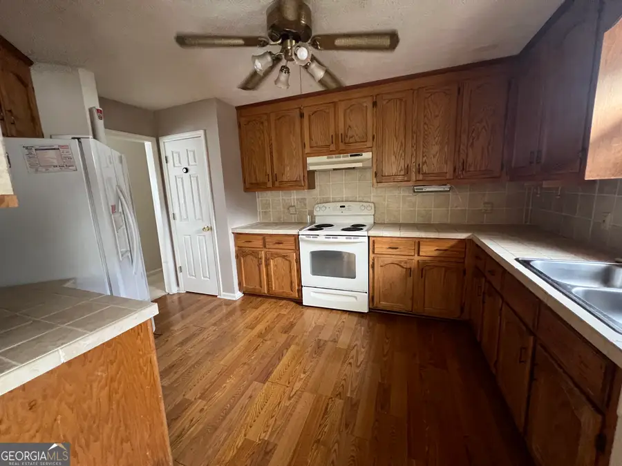 720 Westbury Court, Bethlehem, GA 30620 - Image #2