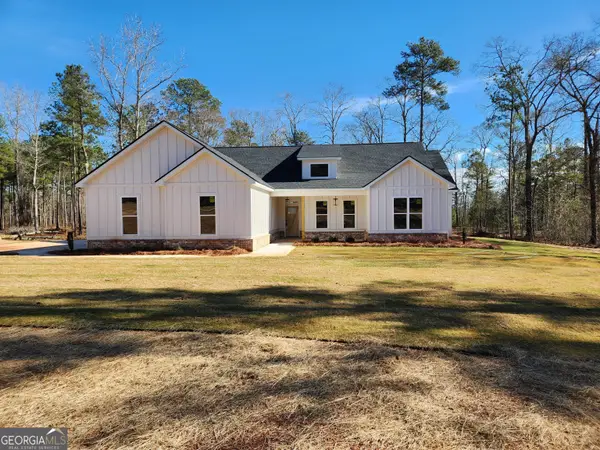 606 Dean Patrick, Locust Grove, GA 30248