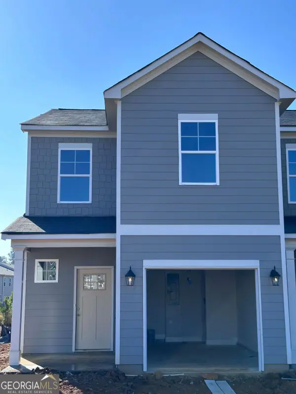 137 Chastain Dr, Cartersville, GA 30120