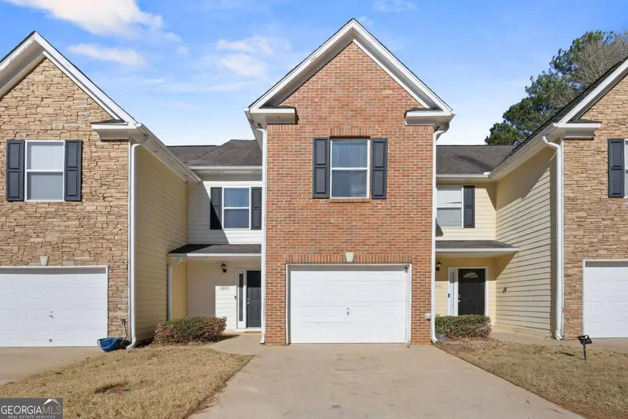 6690 Villa Court, Lithonia, GA 30038 - Image #2