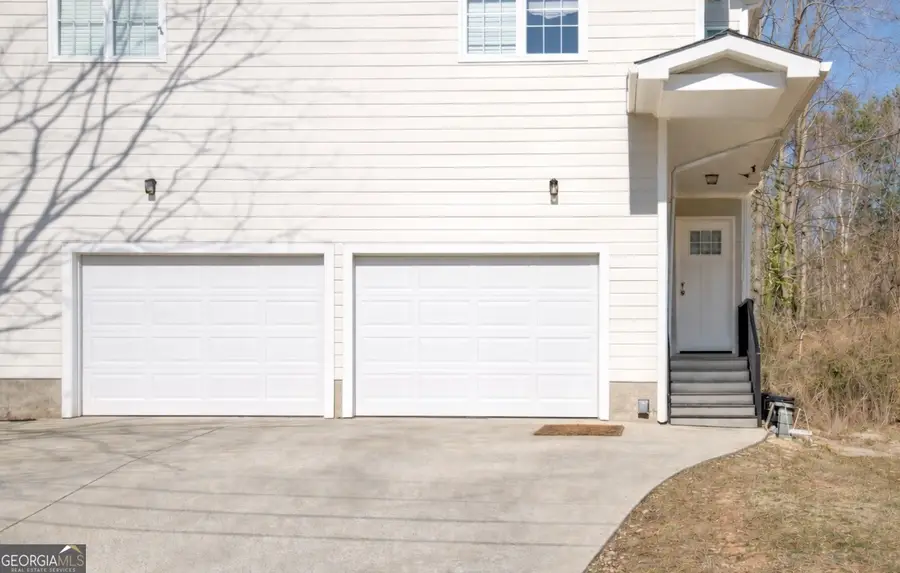 2035 Lois Place Nw, Atlanta, GA 30318 - Image #2