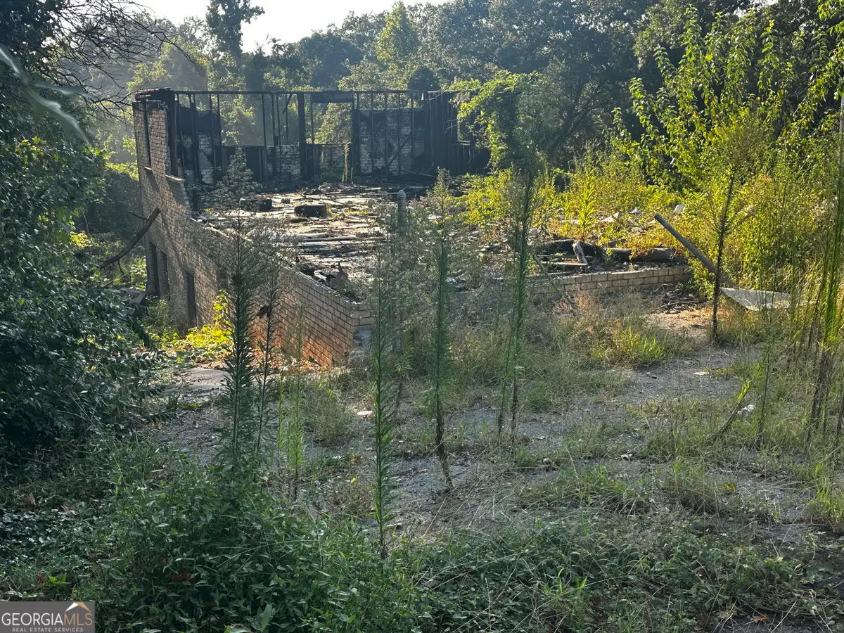 2811 Palm Drive, East Point, GA 30344 - #1