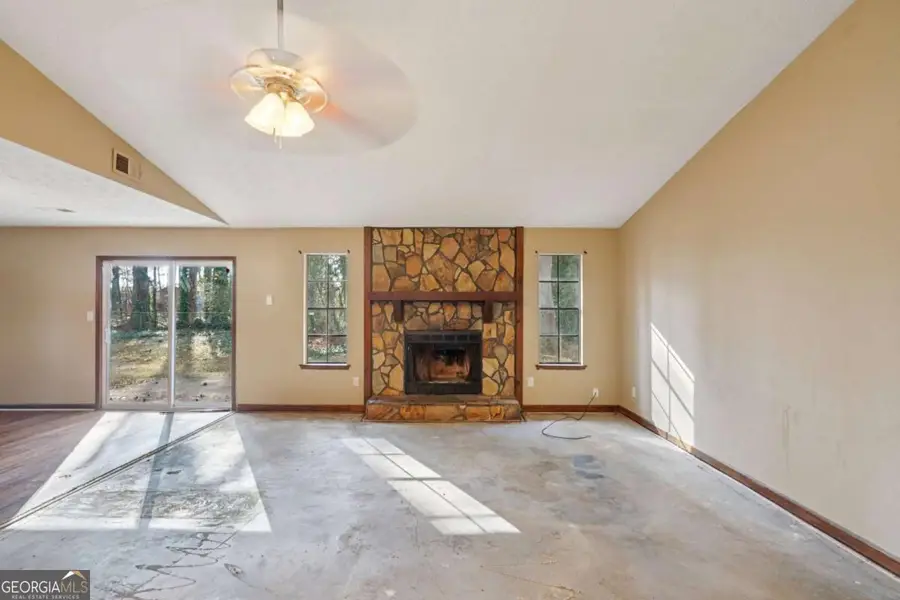 1903 Old Concord Drive Se, Covington, GA 30016 - Image #3