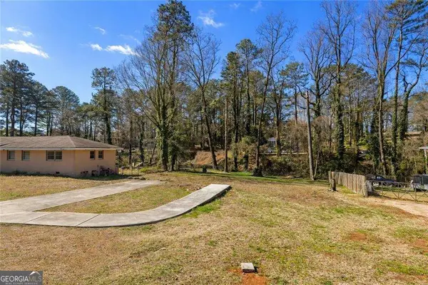 3977 Enoch Drive, Forest Park, GA 30297