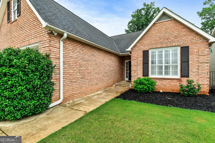 425 Fairway Court, Newnan, GA 30265 - Image #3