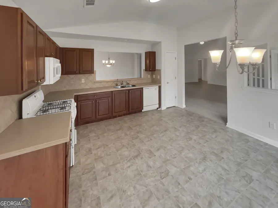 7358 Poppy Way, Union City, GA 30291 - Image #2