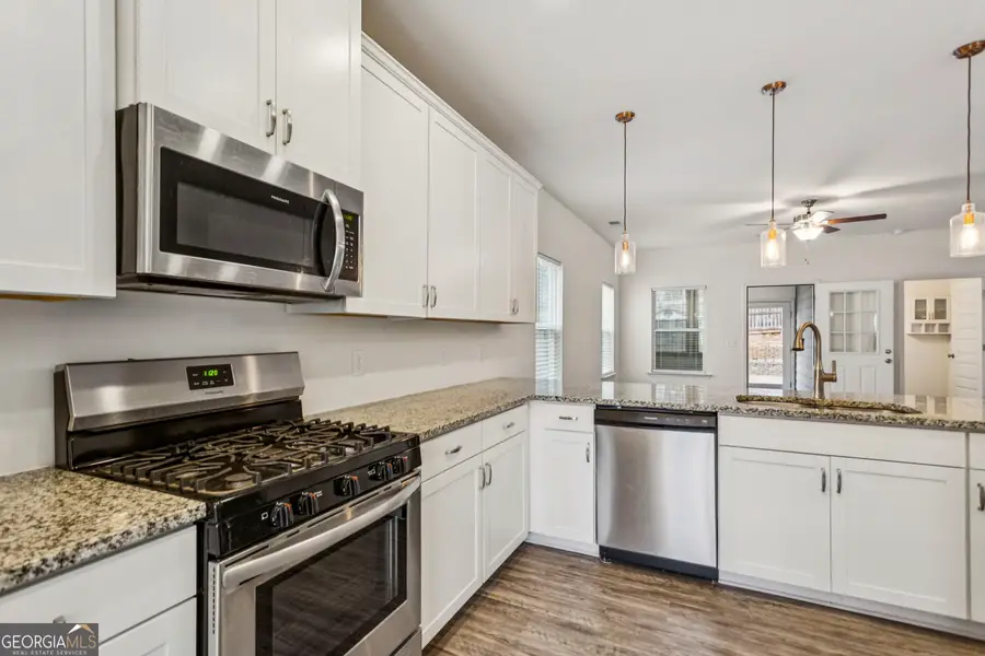 213 Tanner Trace, Ball Ground, GA 30107 - Image #2