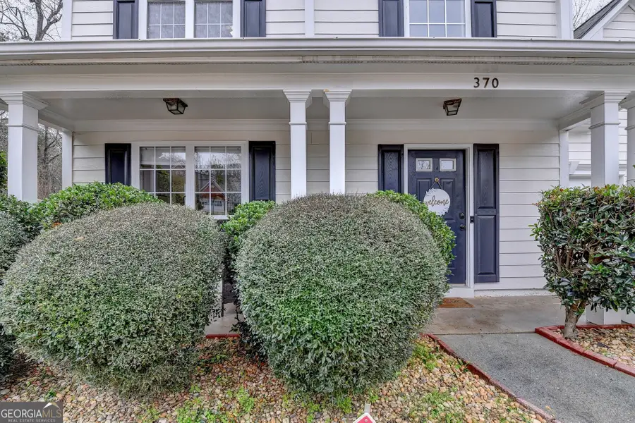 370 Manor Glen Drive, Suwanee, GA 30024 - Image #3
