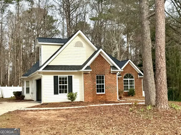 60 Elmwood Drive, Sharpsburg, GA 30277