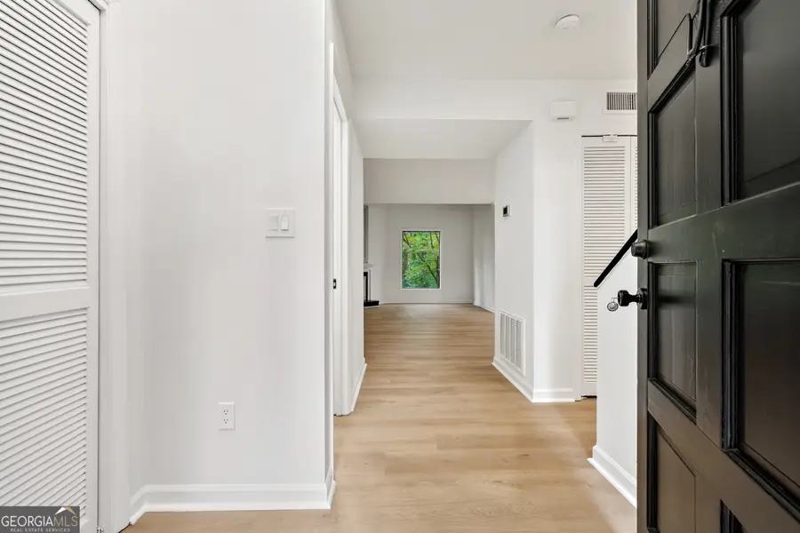 11 Forrest Place, Atlanta, GA 30328 - Image #3