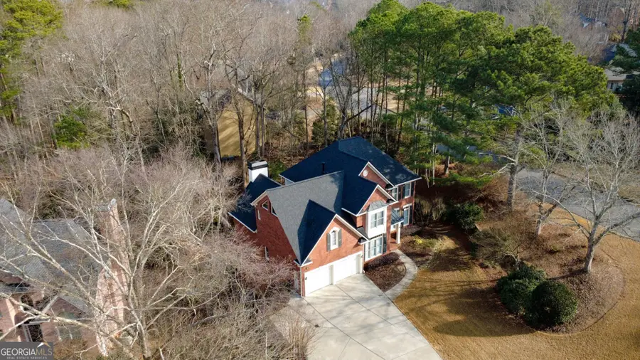 105 Kensington Pond Courts, Roswell, GA 30075 - Image #3