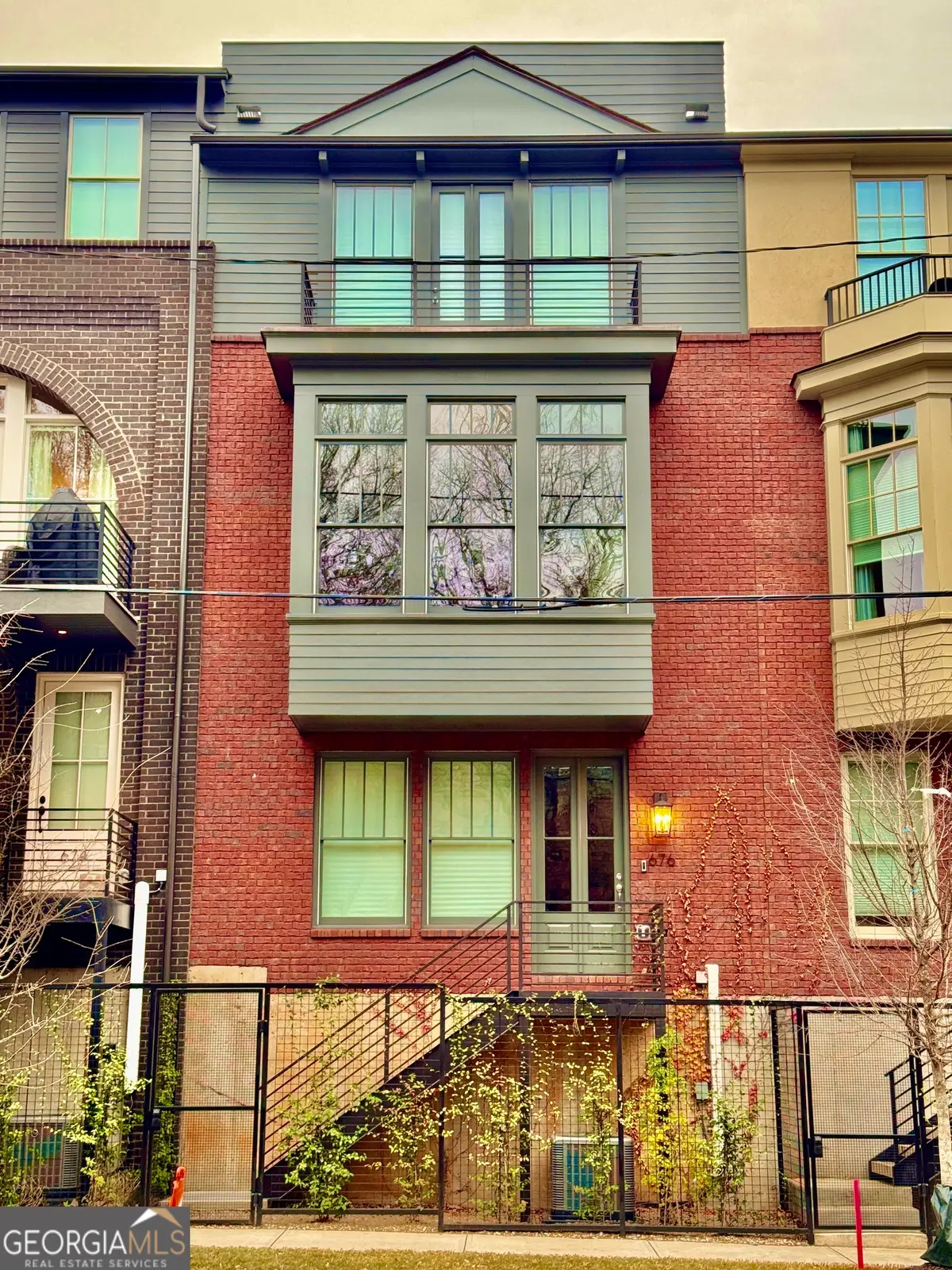 676 Hank Aaron Drive, Atlanta, GA 30315 - Image #1