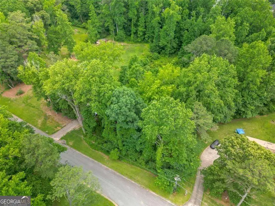 6990 Oak Leaf Drive, Fairburn, GA 30213 - Image #2