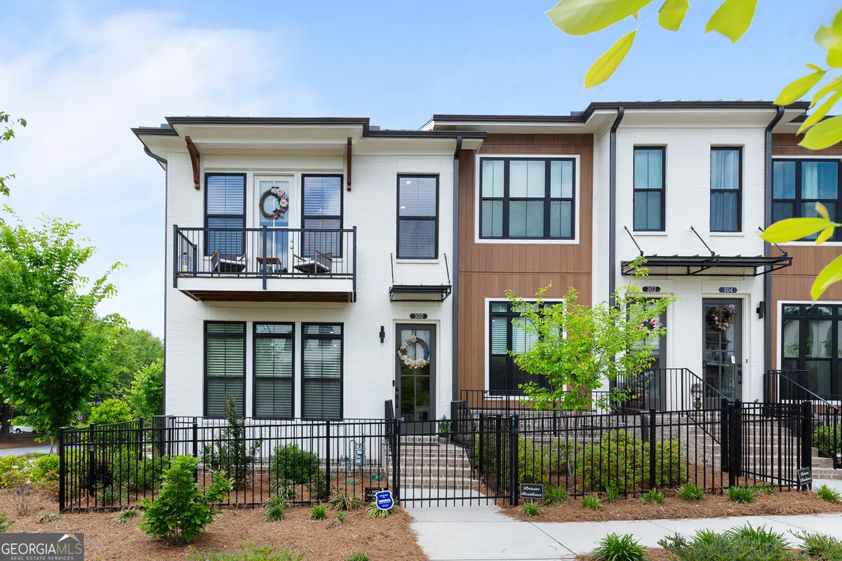 300 Olmstead Way, Alpharetta, GA 30022 - #1