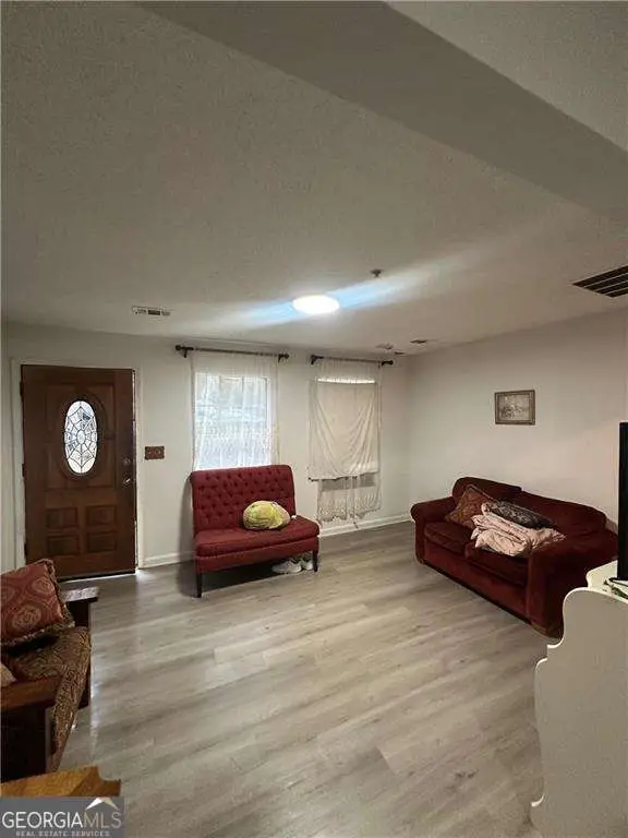 328 NE Roosevelt Circle, Marietta, GA 30060 - Image #3