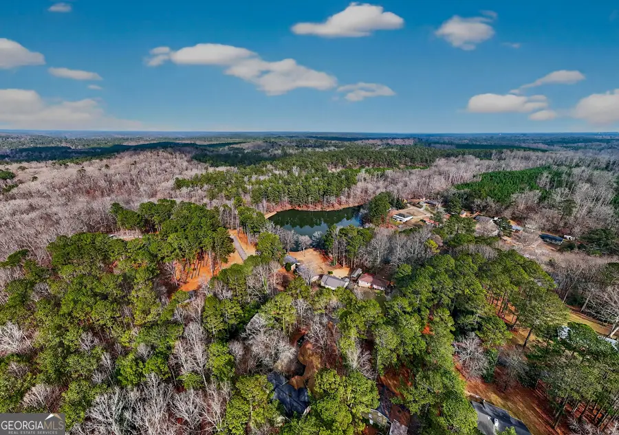 229 W Lakeview Drive, Lagrange, GA 30240 - Image #2