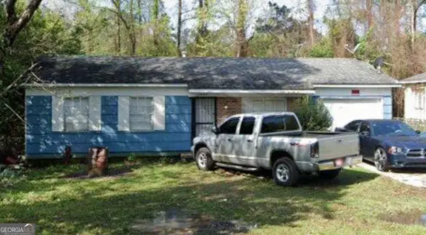 5909 W Leone Dr, Macon, GA 31206