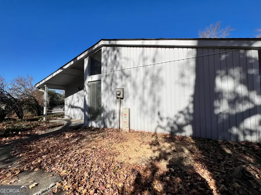 1496 Pine Log Road Ne #A, Conyers, GA 30012 - Image #2