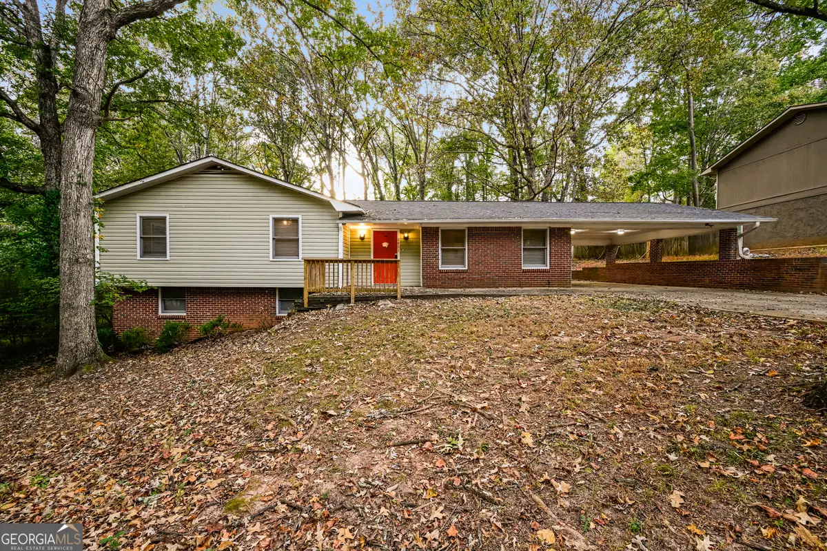 3851 N Shelby Lane, Douglasville, GA 30135 - Image #1