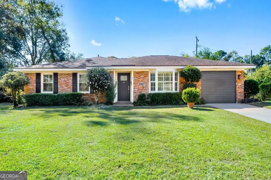 6 Prince Charles Court, Savannah, GA 31406 - #2