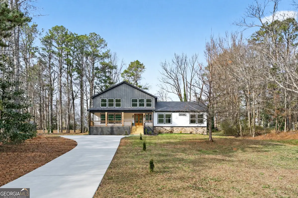 170 Lakeview Lane, Fayetteville, GA 30214 - Image #1