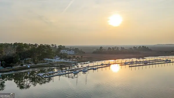 2 Rum Runners Alley, Savannah, GA 31411