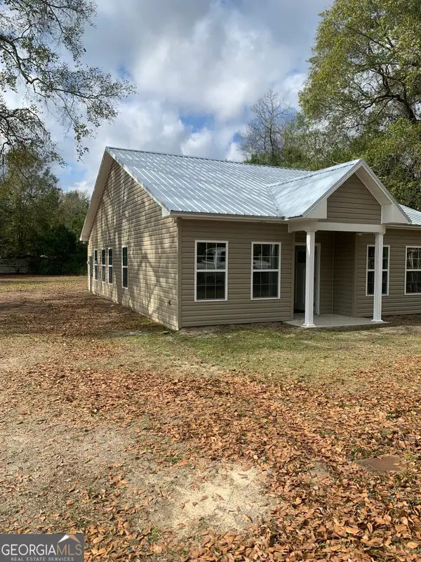 267 Saunders Street S, Pelham, GA 31779