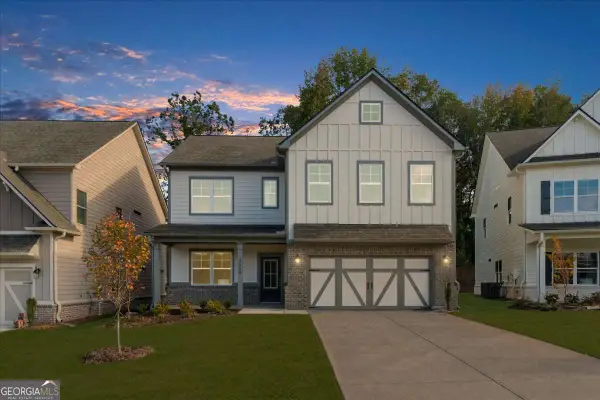 5533 Keswick Drive, Flowery Branch, GA 30542