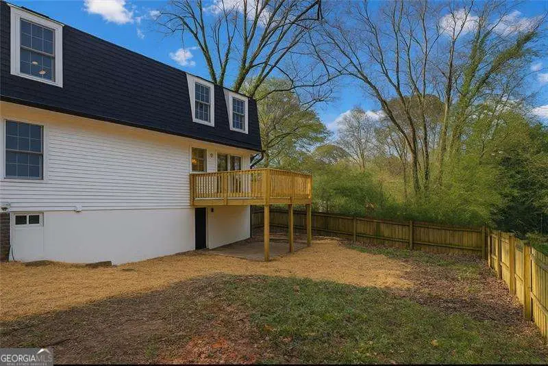 150 N Pond Court, Roswell, GA 30076 - #3