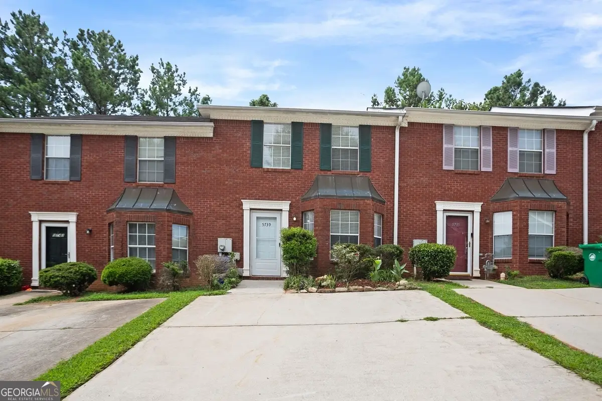 5739 Windfall Lane, Lithonia, GA 30058 - Image #1