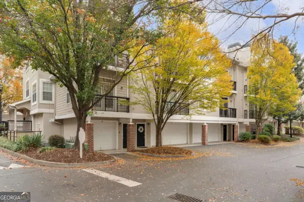 4248 River Green Drive Nw #309, Atlanta, GA 30327