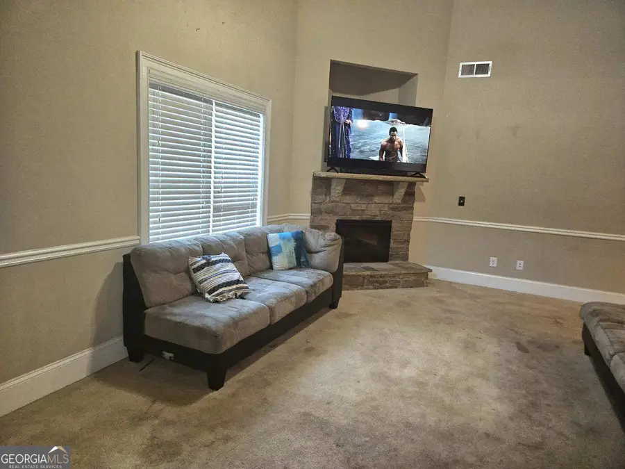 8230 Laurel Drive Sw, Covington, GA 30014 - Image #2