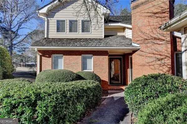 2590 Camden Glen Court, Roswell, GA 30076