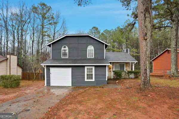 1045 Forest Path, Stone Mountain, GA 30088