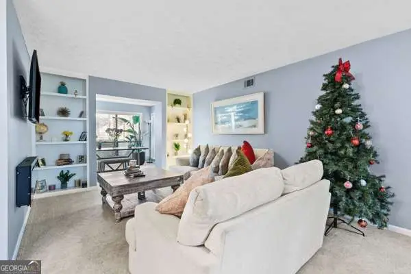 8740 Roswell Road #10B, Atlanta, GA 30350 - Image #3