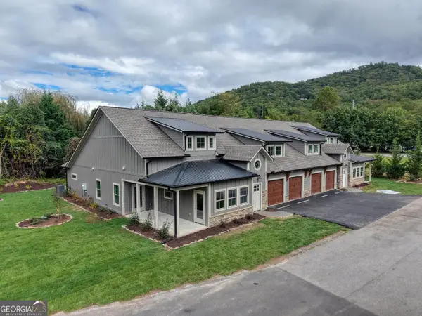 98 Brett Way, Hiawassee, GA 30546