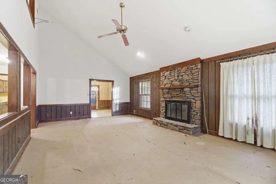 5249 Santee Street Sw, Stone Mountain, GA 30087 - Image #3