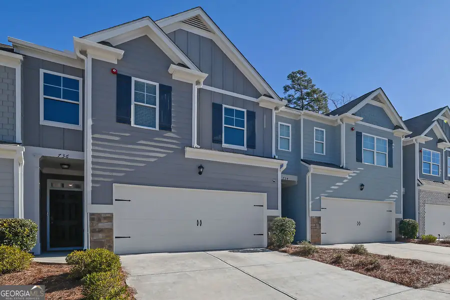736 Woodstock Grove Drive, Woodstock, GA 30188 - Image #2