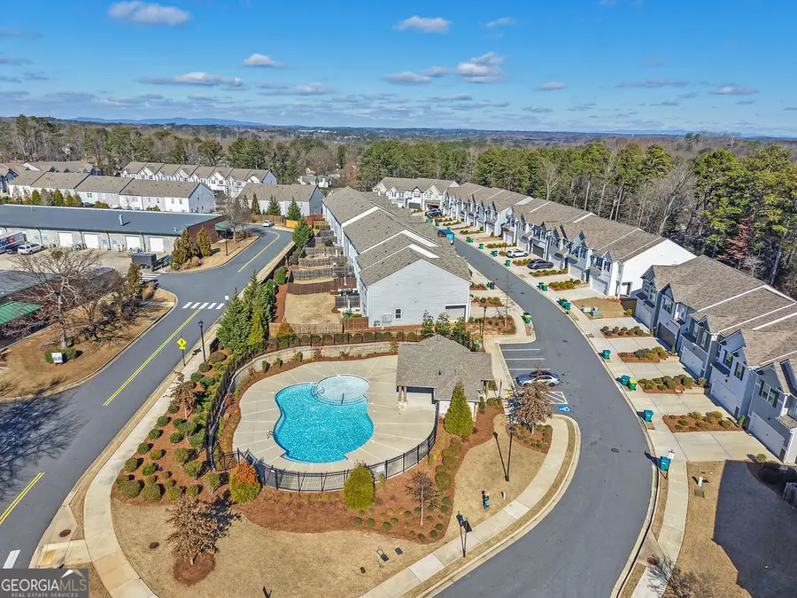 736 Woodstock Grove Drive, Woodstock, GA 30188 - Image #3