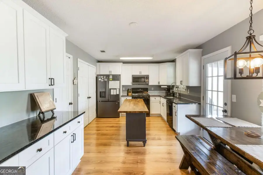 154 Carrie Drive, Dallas, GA 30157 - Image #2