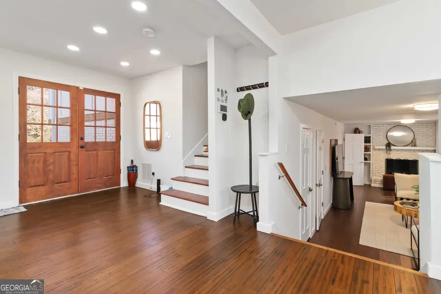 2001 Village North Road, Dunwoody, GA 30338 - Image #3