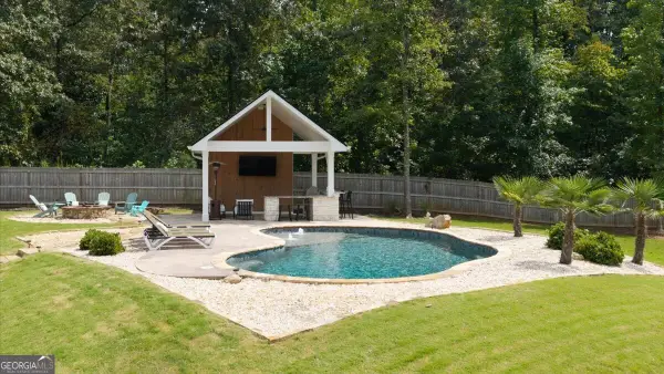 1365 Ridgefield Drive, Roswell, GA 30075