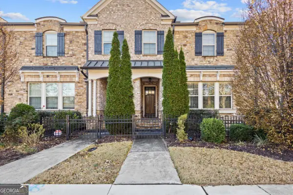 1802 Stephanie Trl Ne, Atlanta, GA 30329