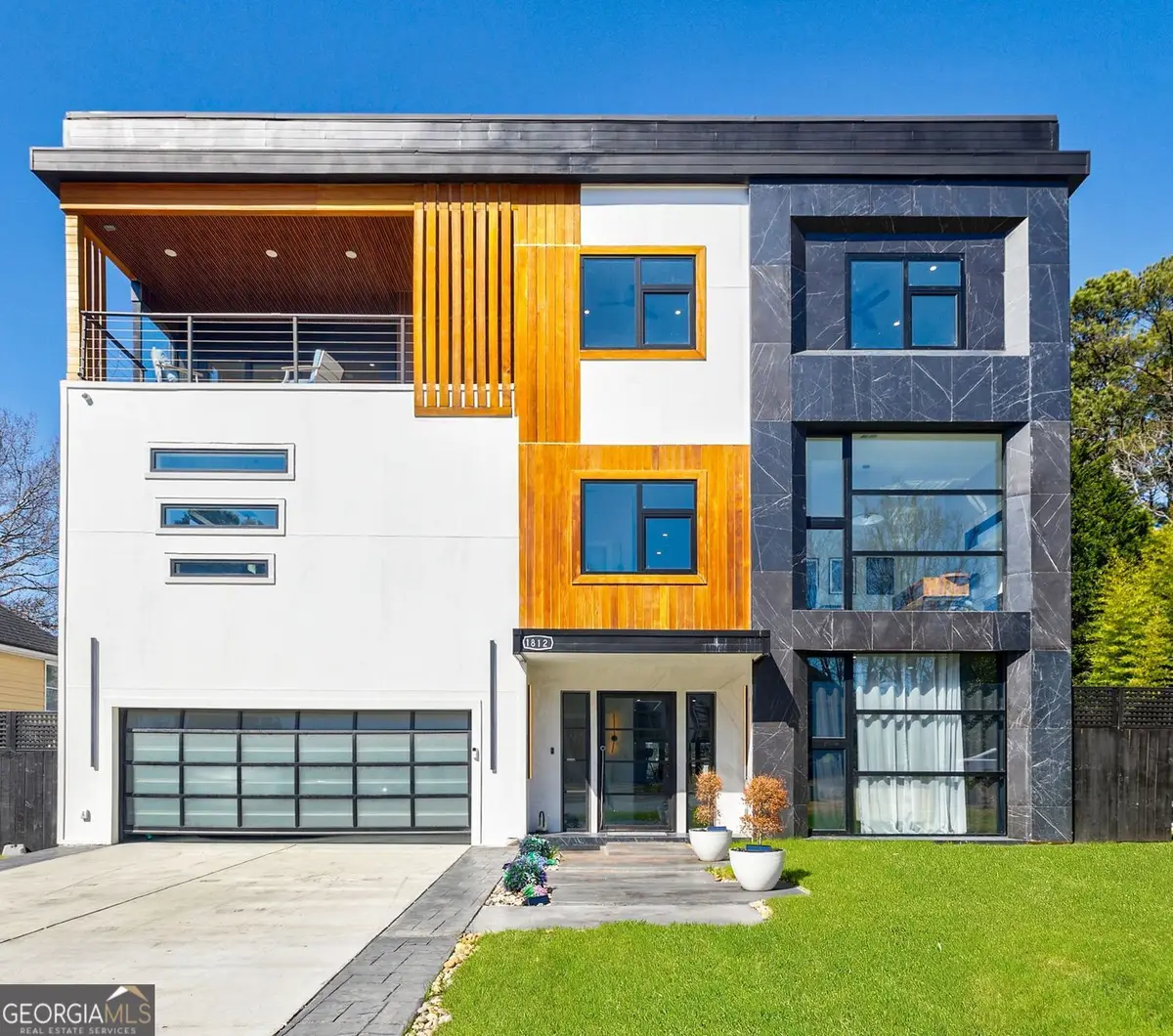 1812 Hunters Glen, Marietta, GA 30062 - Image #1