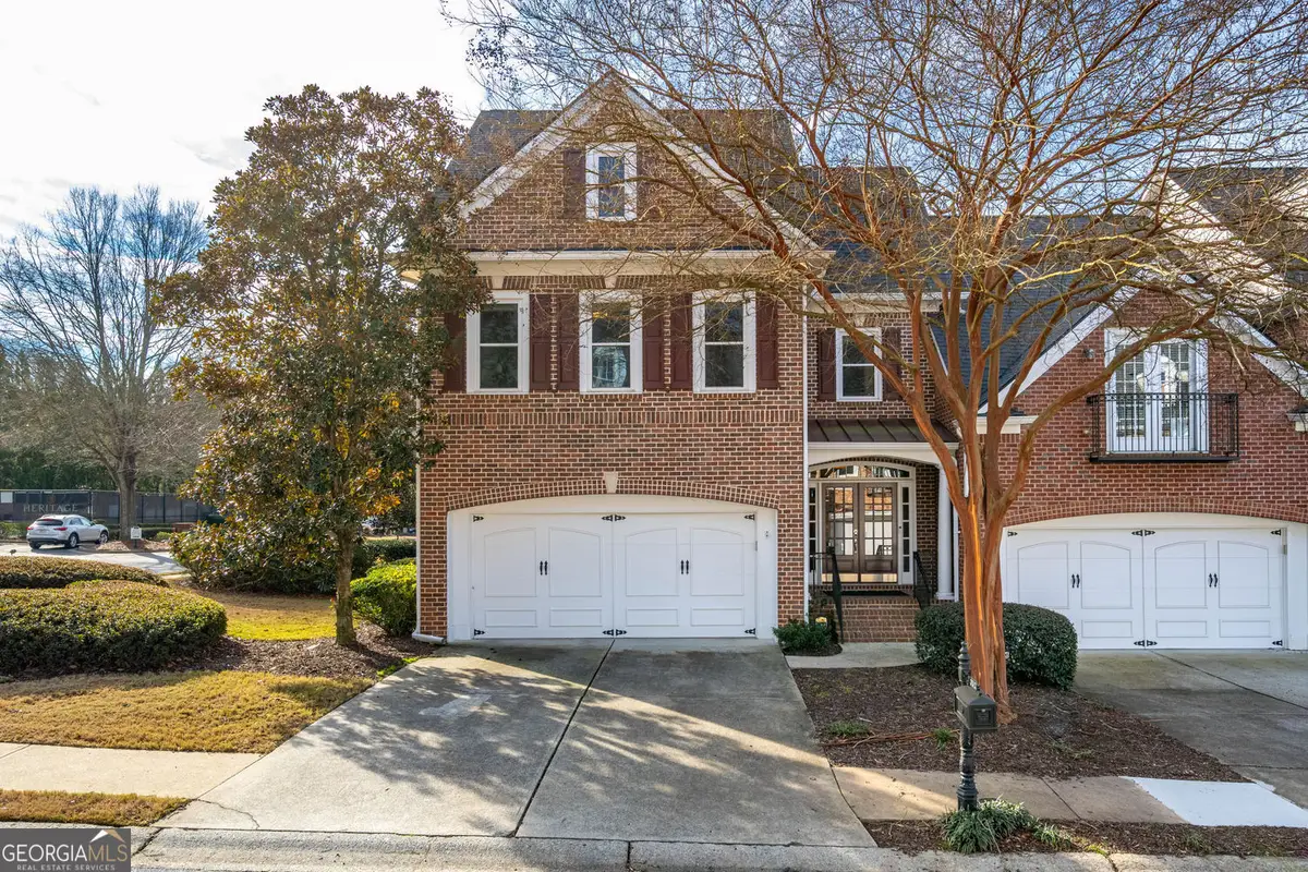 3512 Village Green Drive, Roswell, GA 30075 - Image #1