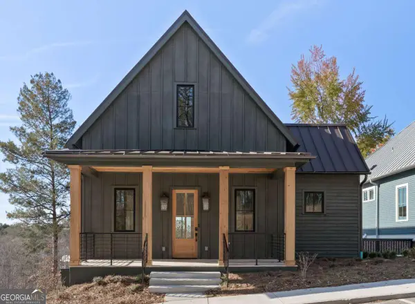 1090 Lupo Loop, Chattahoochee Hills, GA 30268