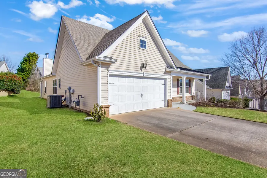 112 Village Drive, Canton, GA 30114 - Image #2