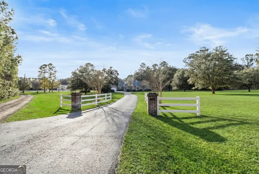 102 Steeple Lane, Richmond Hill, GA 31324 - Image #3