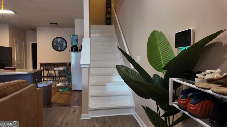 4039 Avalon Road Sw, Atlanta, GA 30331 - Image #2